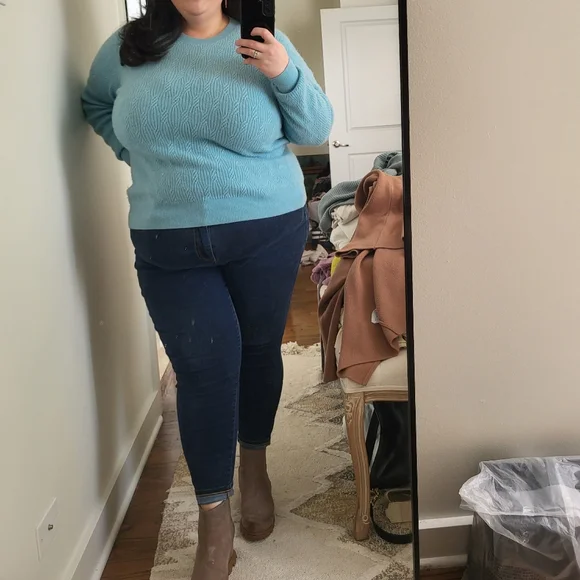 Vintage Baby Blue 100% Cashmere Sweater by Alan Flusser - Picture 2 of 7